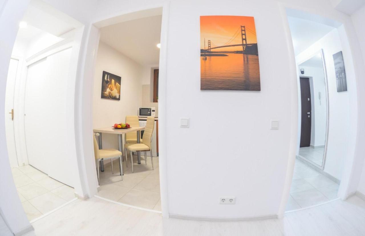 Spacious And Modern Apartment Close To Old City 布加勒斯特 外观 照片
